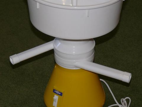 Szeparátor. Tejszínkészítő gép Szeparátor. Tejszínkészítő gép