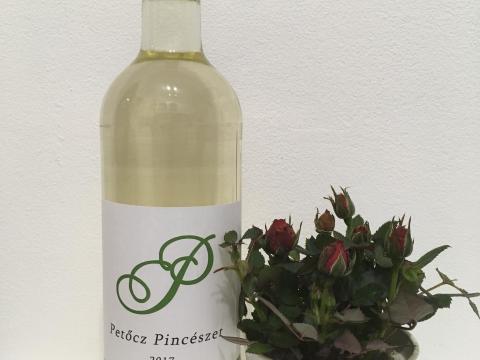 Minőségi palackozott és folyóbor eladó Minőségi palackozott és folyóbor eladó