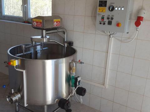 Tej pasztörizáló gép, sajtkád Tej pasztörizáló gép, sajtkád