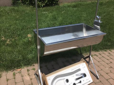 Baromfi mosó, zsigerelő állomás Baromfi mosó, zsigerelő állomás