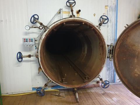 13 000 literes autokláv (gőzsterilizátor) 18 db kosárral 13 000 literes autokláv (gőzsterilizátor) 18 db kosárral