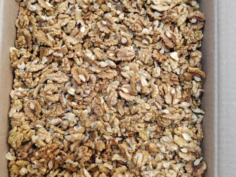 Idei vegyes (mixt) dióbél eladó nagy tételben Idei vegyes (mixt) dióbél eladó nagy tételben