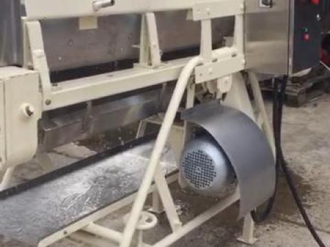 Meggy szártépőgép Meggy szártépőgép