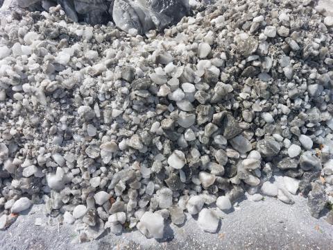Kősó sótörmelék eladó – vadgazdálkodásra, állattartásra Kősó sótörmelék eladó – vadgazdálkodásra, állattartásra