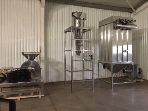 Nagyteljessítményű őrlő gép eladó Nagyteljessítményű őrlő gép eladó