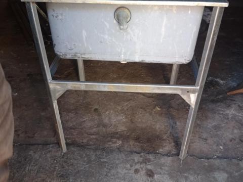 Rozsdamentes mosogató Rozsdamentes mosogató