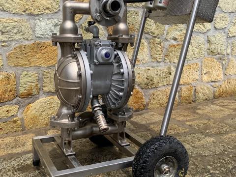 YAMADA NDP40 pneumatikus élelmiszeripari membránszivattyú YAMADA NDP40 pneumatikus élelmiszeripari membránszivattyú