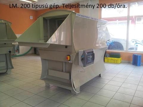L.M. 200 típusú ládamosó berendezés L.M. 200 típusú ládamosó berendezés