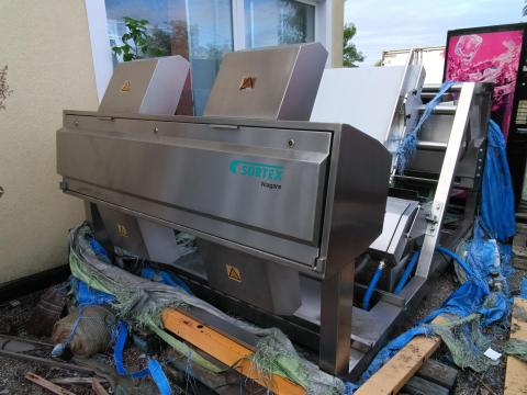 Niagara Sortex D-2-1-4 típusú optikai válogató (szorter) eladó Niagara Sortex D-2-1-4 típusú optikai válogató (szorter) eladó