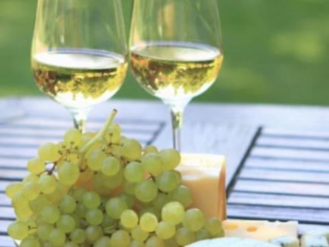 Eladó minőségi bor Eladó minőségi bor