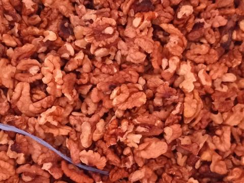 Kézzel pucolt dióbél eladó Kézzel pucolt dióbél eladó