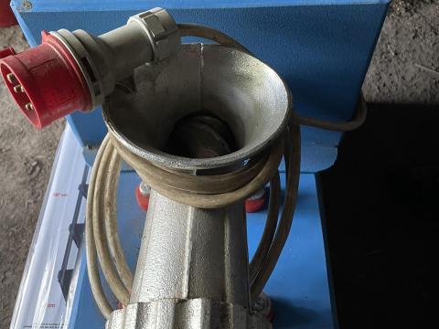 Húsdaráló eladó Szigetszentmiklóson Húsdaráló eladó Szigetszentmiklóson