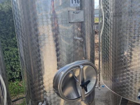 Saválló borászati tartálypark eladó