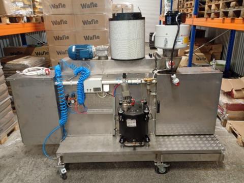 Sütőlemez tálca tisztító és olajozó gép eladó