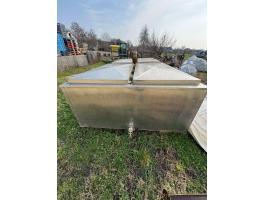 Saválló duplafalú tejtartály eladó