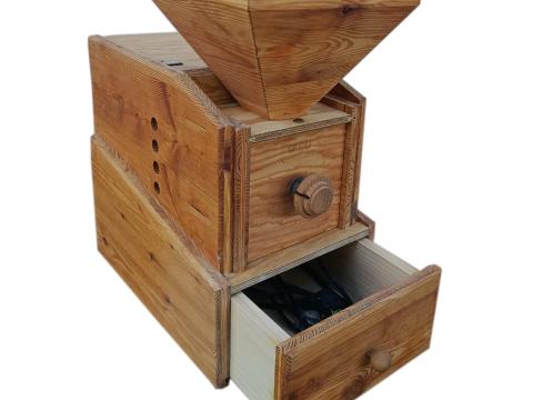 Német őrlőgép, 50 kg/h