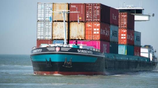 Rekordimport szorongatja az európai gazdákat: leépül az alapanyag-termelésünk?