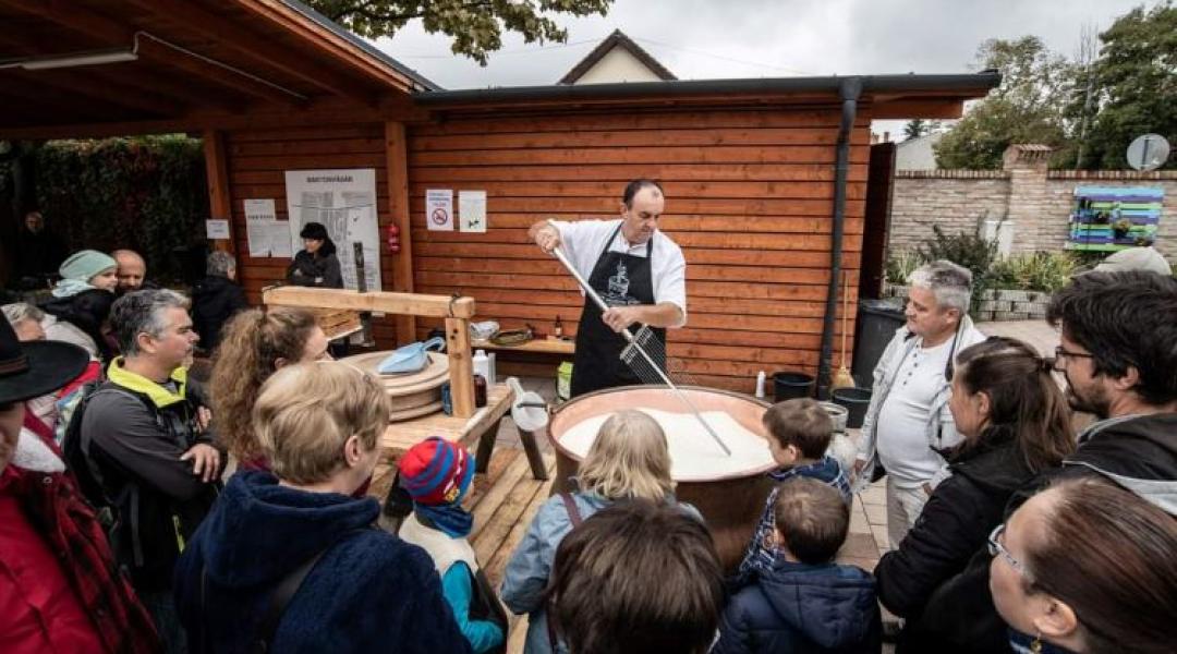 Hobbinak indult csupán, ma már ez adja a megélhetését